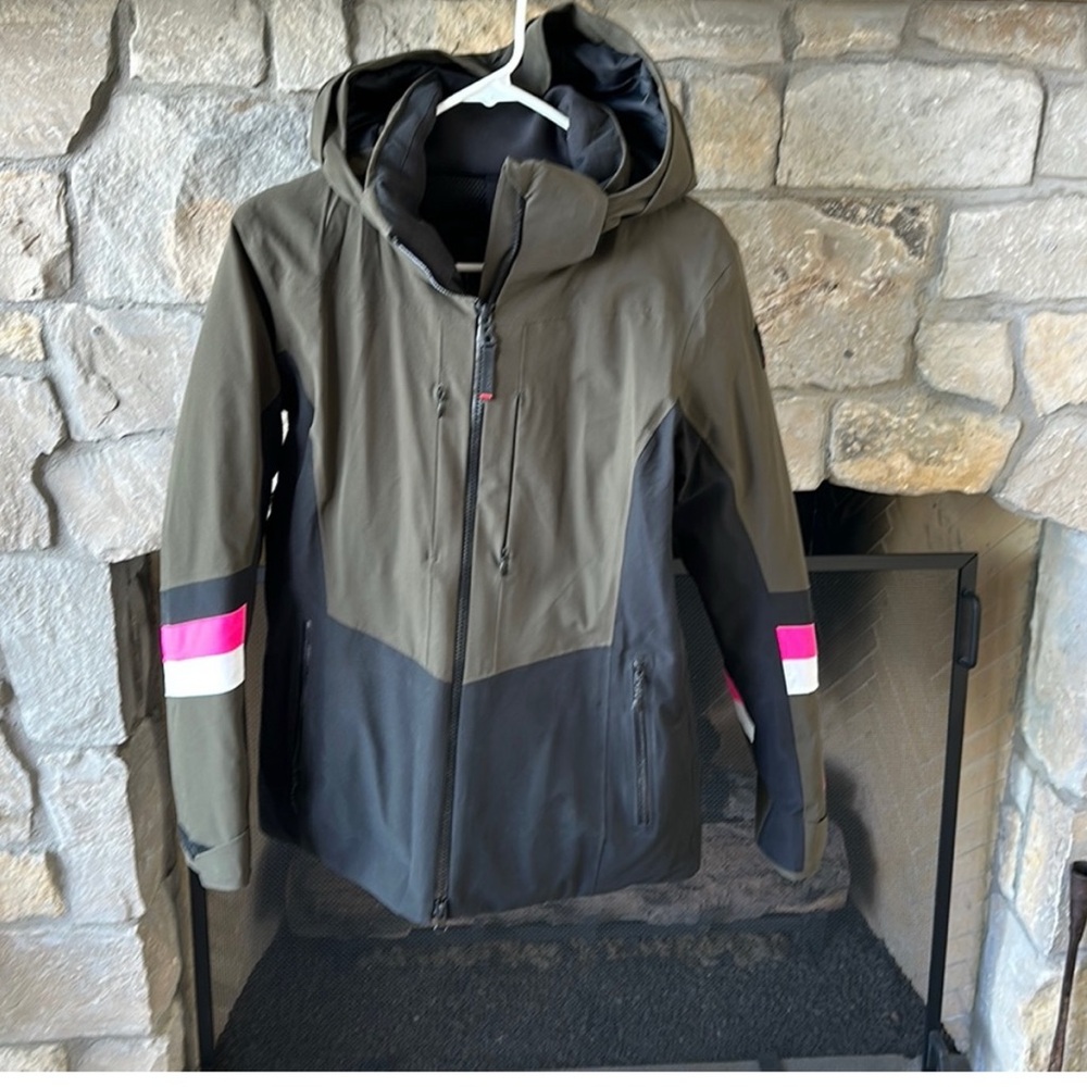 Ski jacket